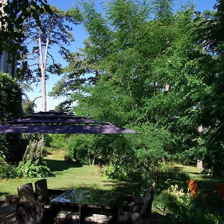 Chateau L'orangerie Nocleg ze śniadaniem