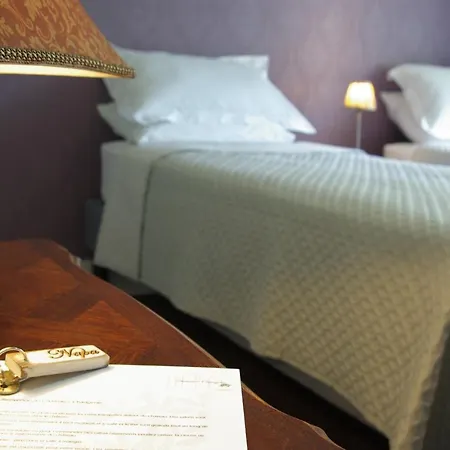 Chateau L'orangerie Bed & Breakfast